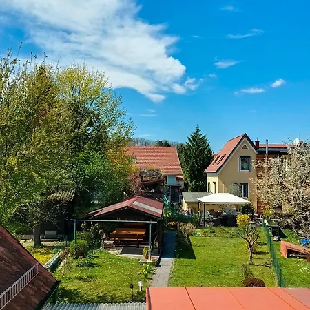 Auszeit - Ruhe Und Tradition Mitten In Der Stadt Prázdninový dům *