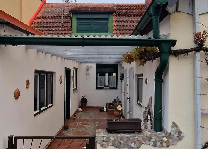 Ferienhaus - Gemütlich Und Traditionell Auf 90 M2