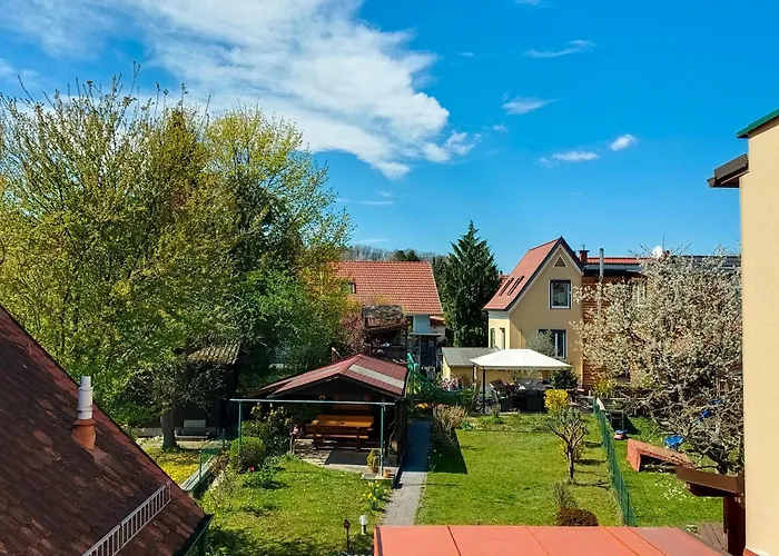 Auszeit - Ruhe Und Tradition Mitten In Der Stadt Nyaraló *